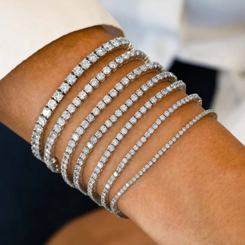 Tennis Bracelet Carat Comparison.